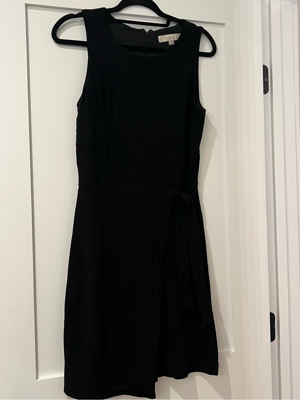 LOFT Black Sleeveless Tie-Waist A-Line Dress